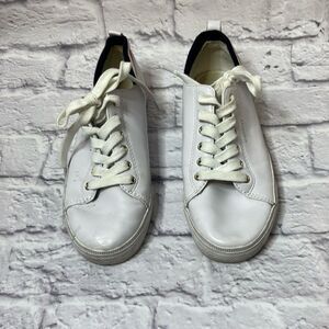 Vintage Tommy Hilfiger White Women’s Tennis Shoes Sz 8
